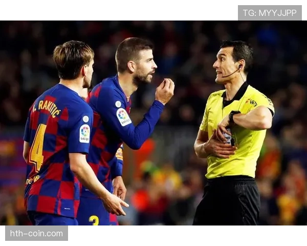 助理裁判到底管什么？边裁职责全拆解