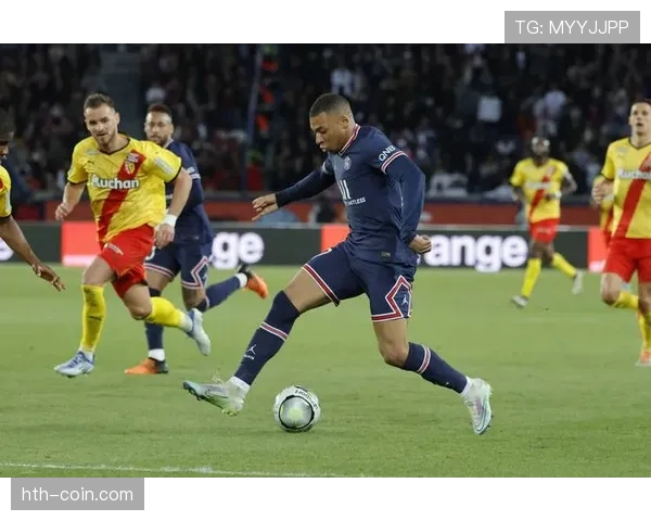 巴黎圣日耳曼无姆巴佩出战表现波动，当前阶段球队整体协同能力逐步体现